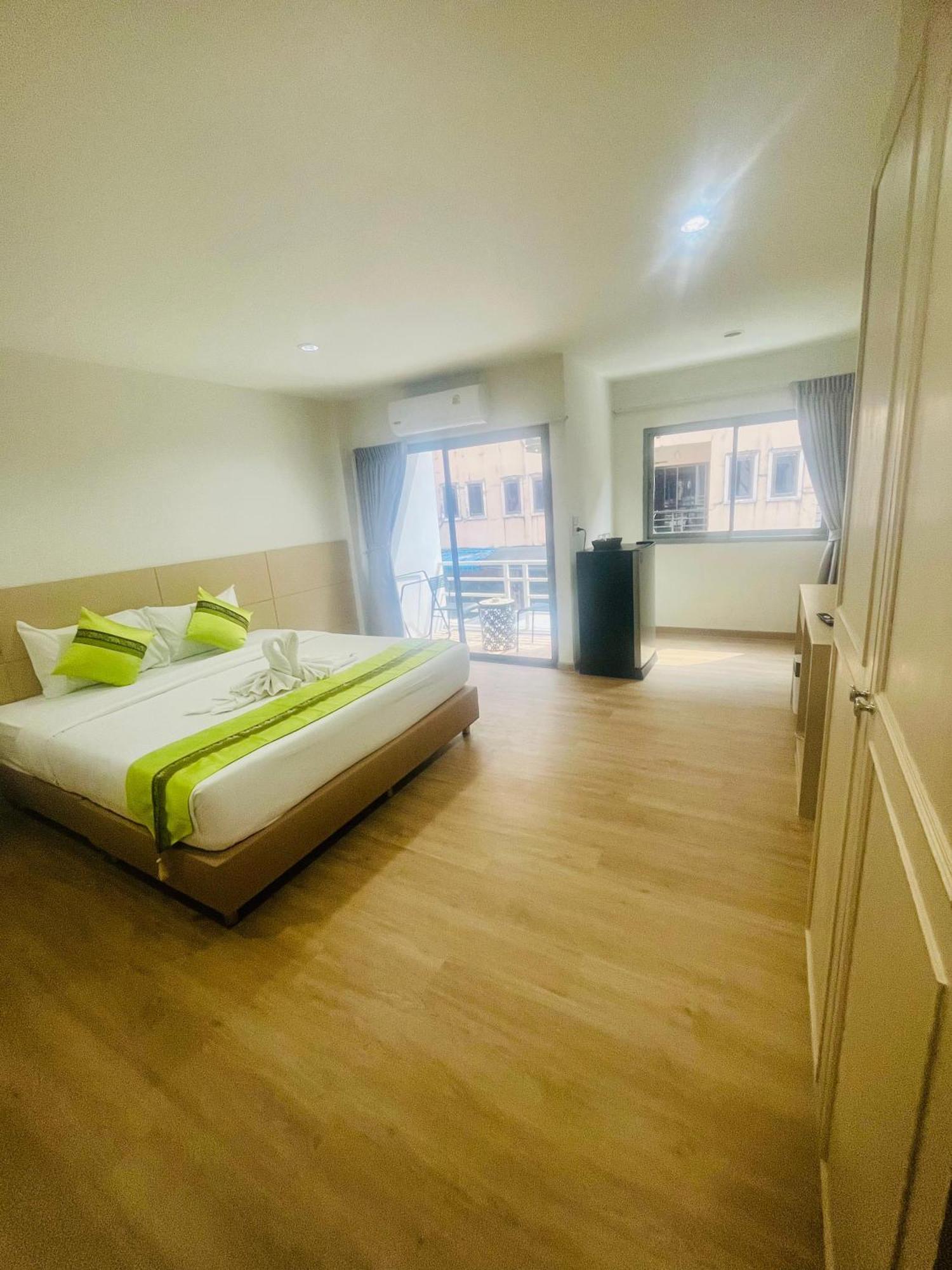 28 Boutique Hotel Patong Dış mekan fotoğraf