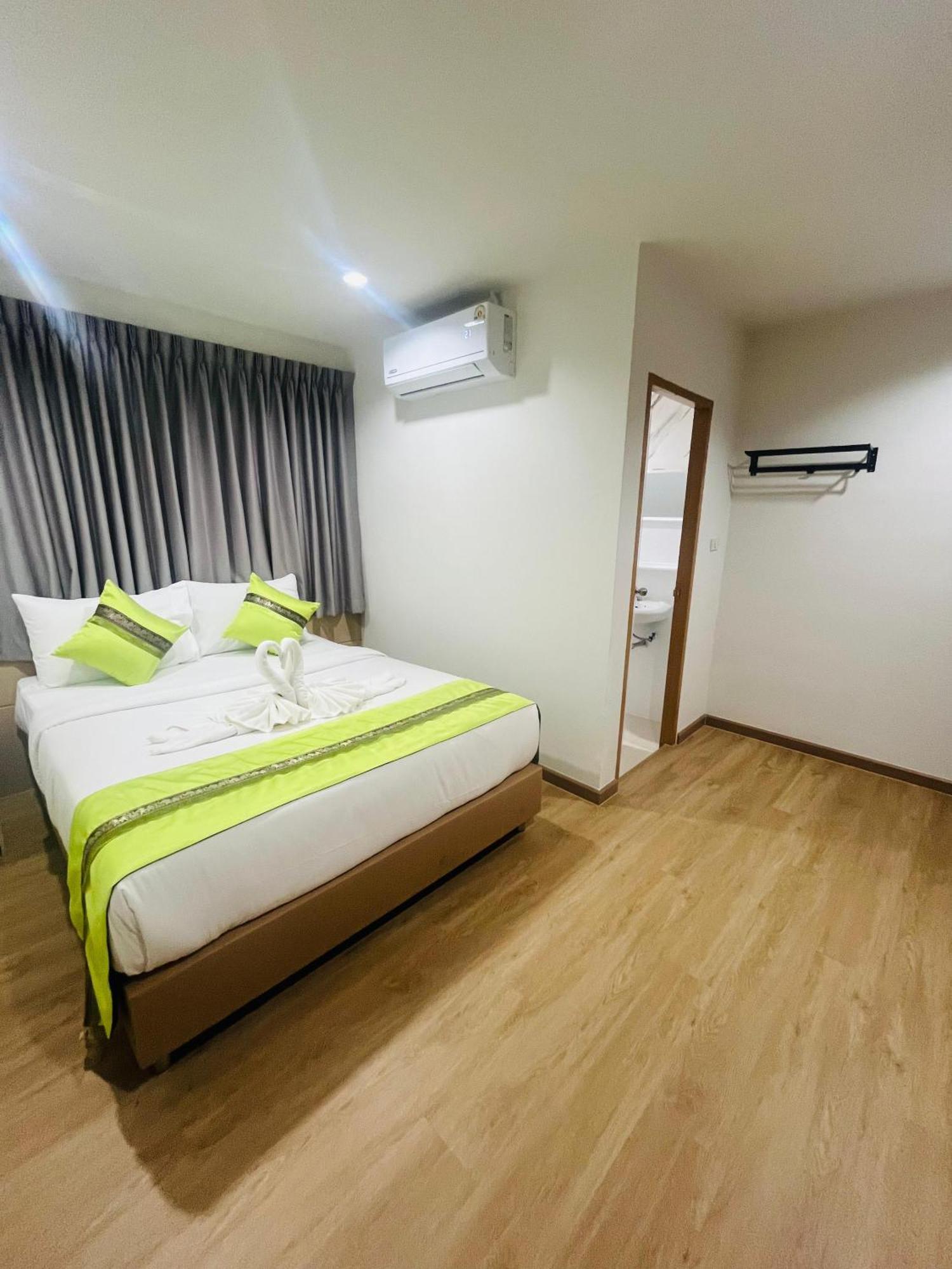 28 Boutique Hotel Patong Dış mekan fotoğraf