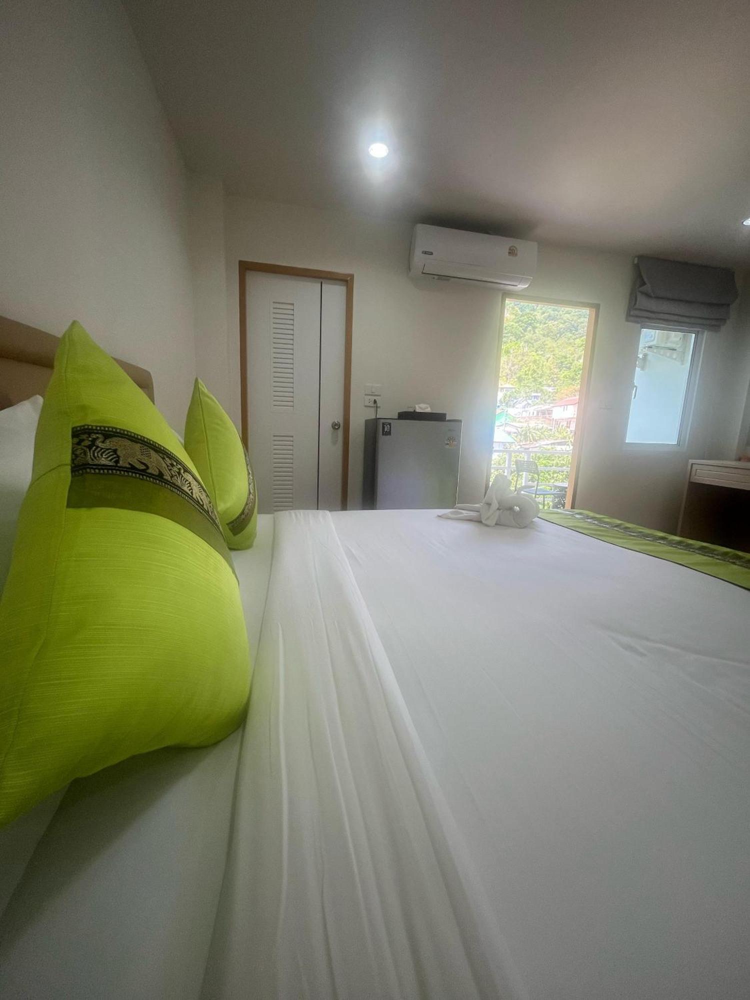 28 Boutique Hotel Patong Dış mekan fotoğraf
